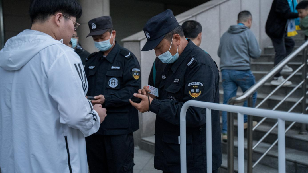 球队主场加强安保措施，防范暴乱事件